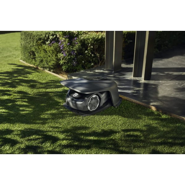 Навіс для зарядної станції газонокосарки-робота Husqvarna Automower Aspire R4