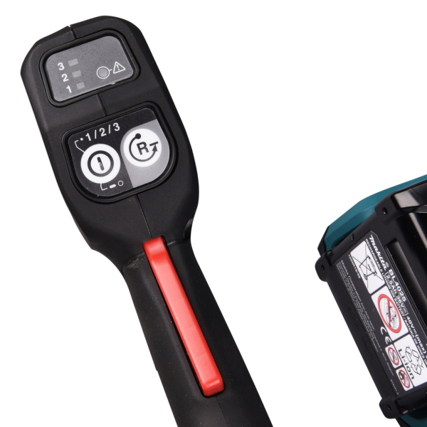 Аккумуляторный кусторез Makita UH014GM101 XGT 40V Max, 1x4.0 Ah, DC40RA