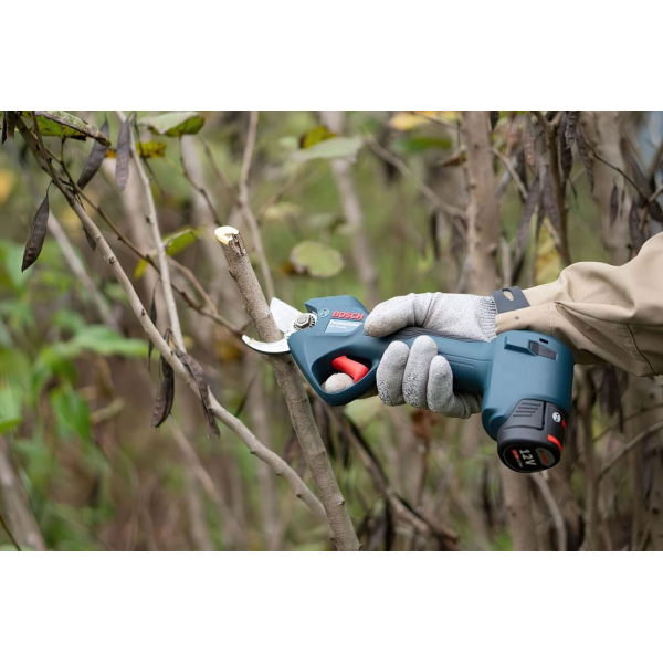 Аккумуляторные садовые ножницы Bosch Professional Pro Pruner, без акб