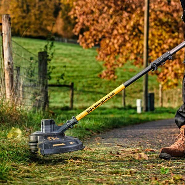 Акумуляторна безщіткова коса Dewalt DCM571X1, 1x54 В Li-Ion Flexvolt 3.0 Ah, з/п