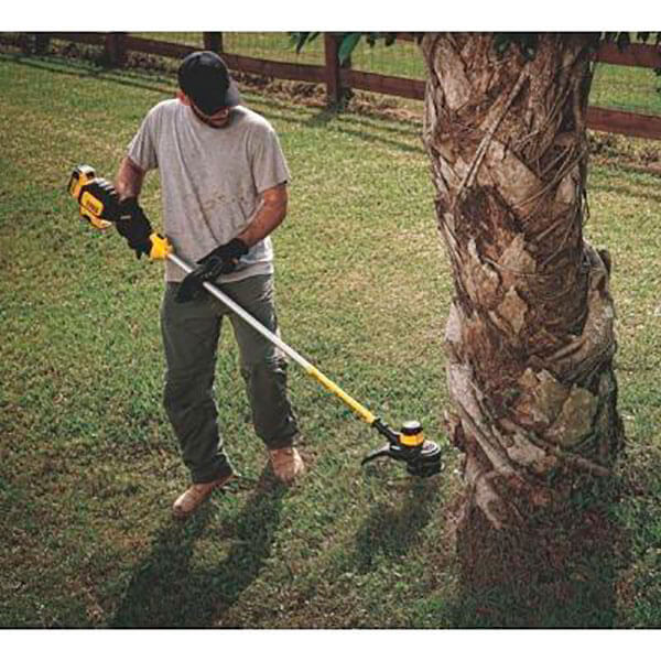 Акумуляторна безщіткова коса Dewalt DCM571X1, 1x54 В Li-Ion Flexvolt 3.0 Ah, з/п