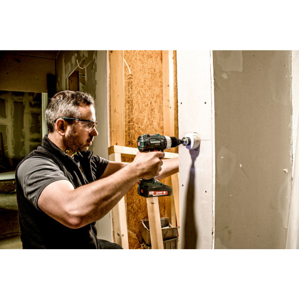 Аккумуляторный шуруповерт Metabo BS 18 LT BL, 2x2.0 Ah, ASC 55, кейс MetaBox