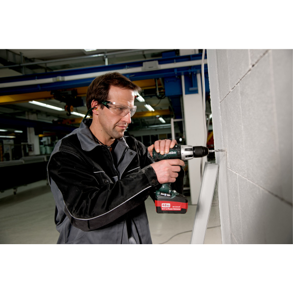 Аккумуляторный ударный шуруповерт Metabo SB 18 LT Compact, 2x2.0Ah, з/у ASC 55, кейс